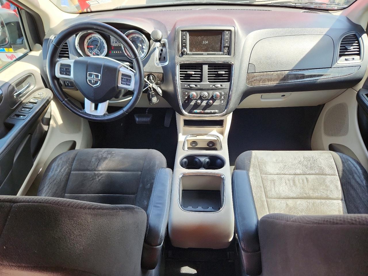 2013 DODGE GRAND CARAVAN SXT photo 15