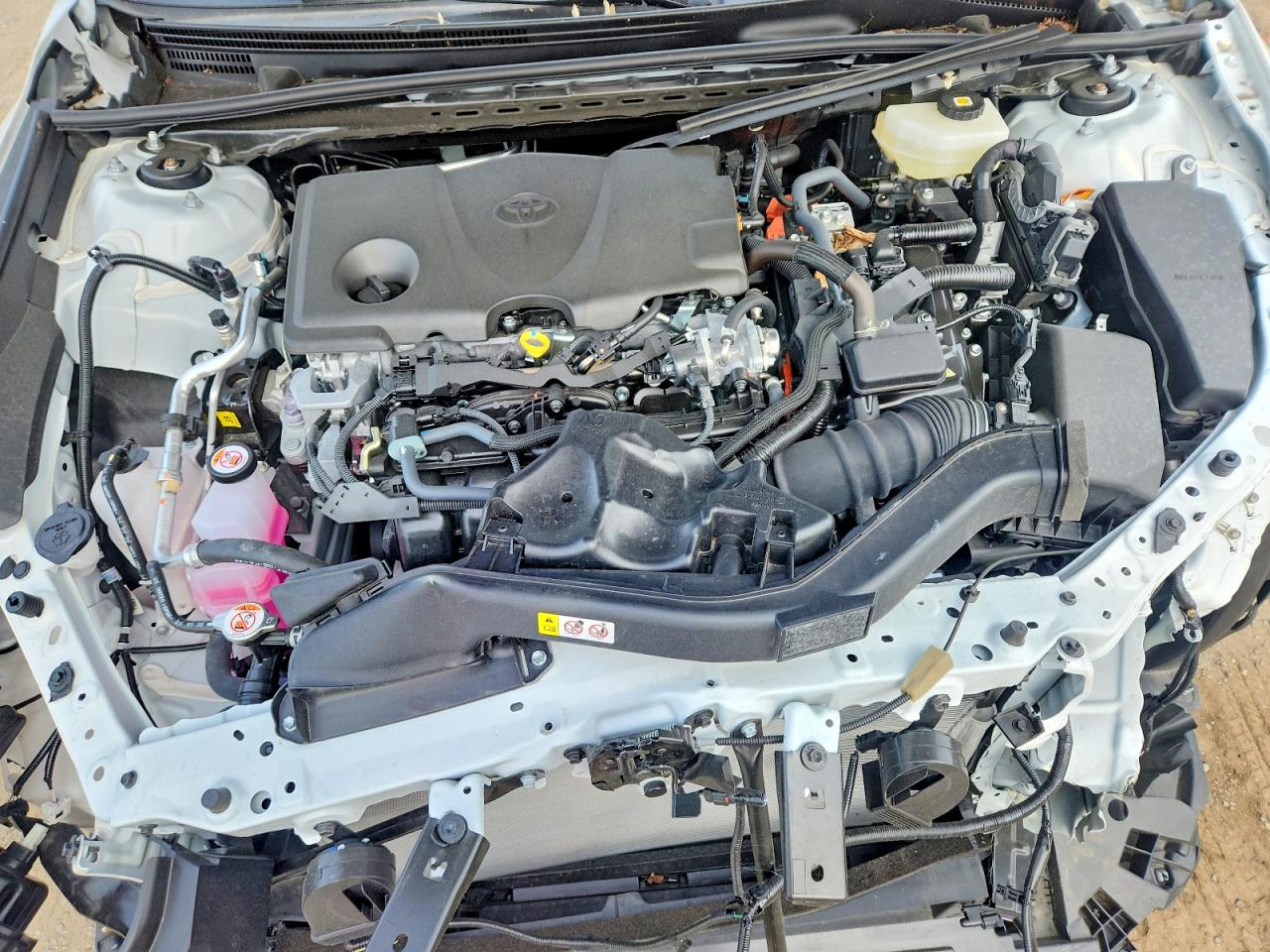 2025 TOYOTA CAMRY LE photo 21