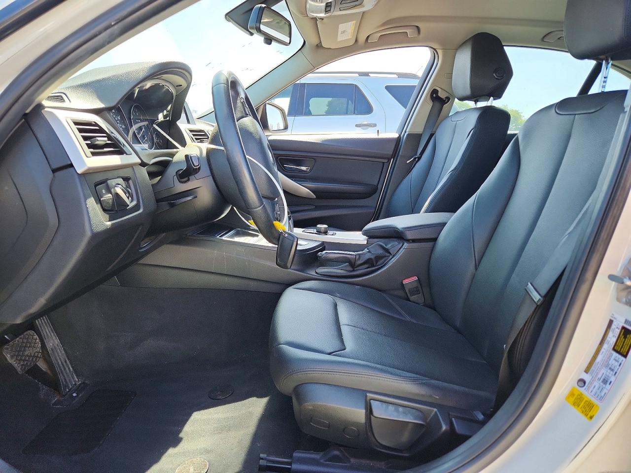 2015 BMW 320 I photo 7
