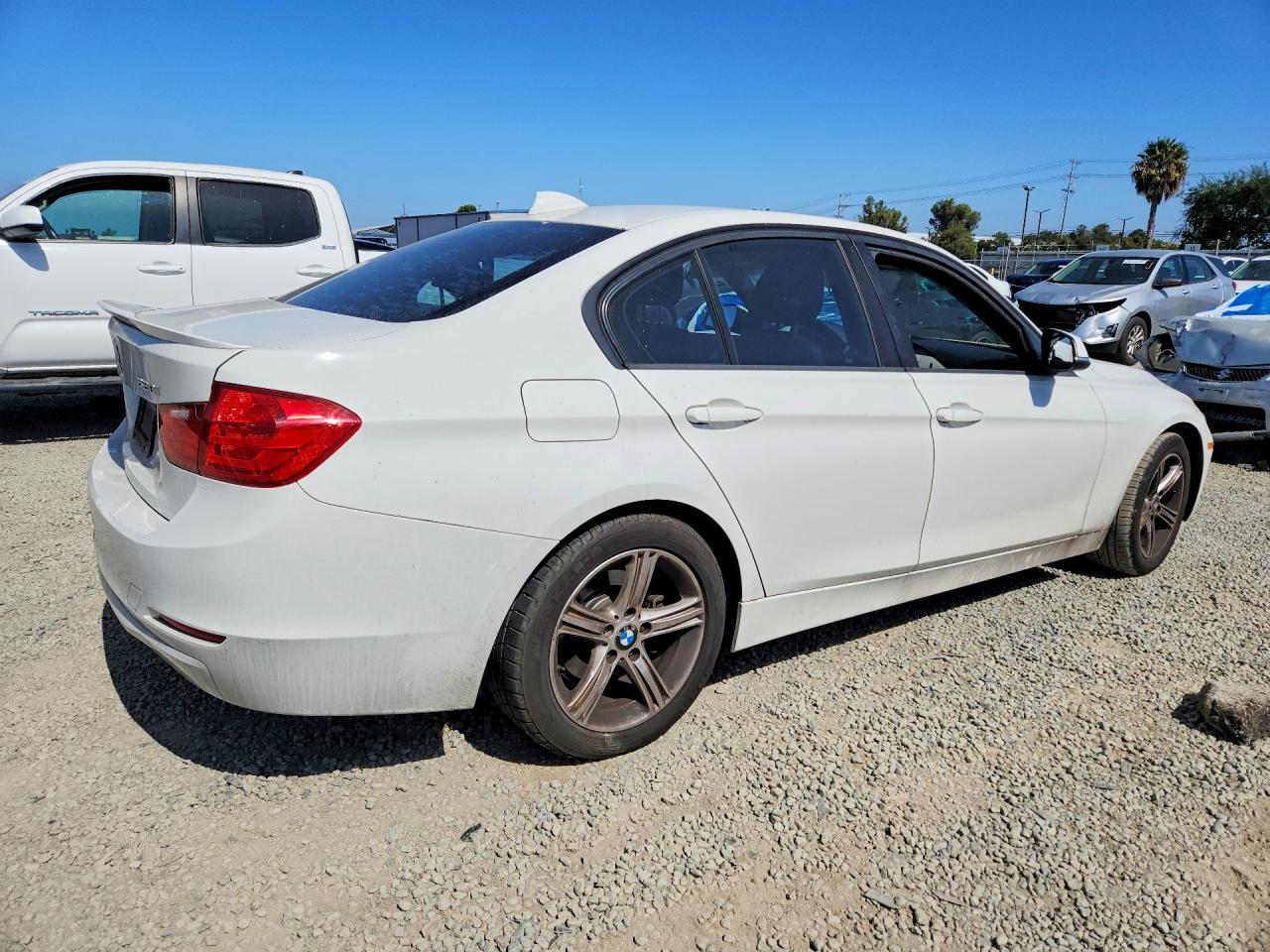 2015 BMW 320 I photo 3