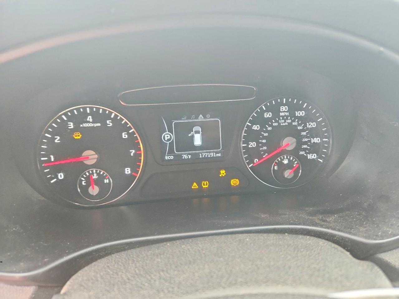 2016 KIA SORENTO LX photo 17