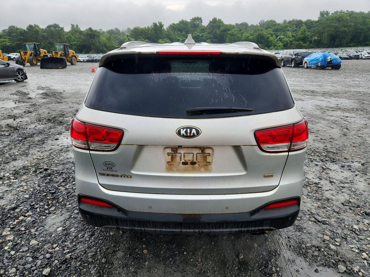 2016 KIA SORENTO LX photo 11