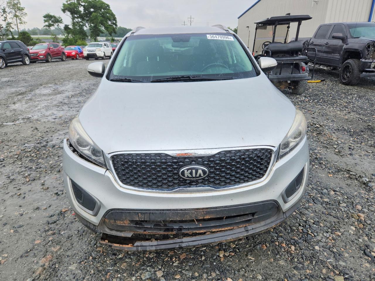 2016 KIA SORENTO LX photo 9