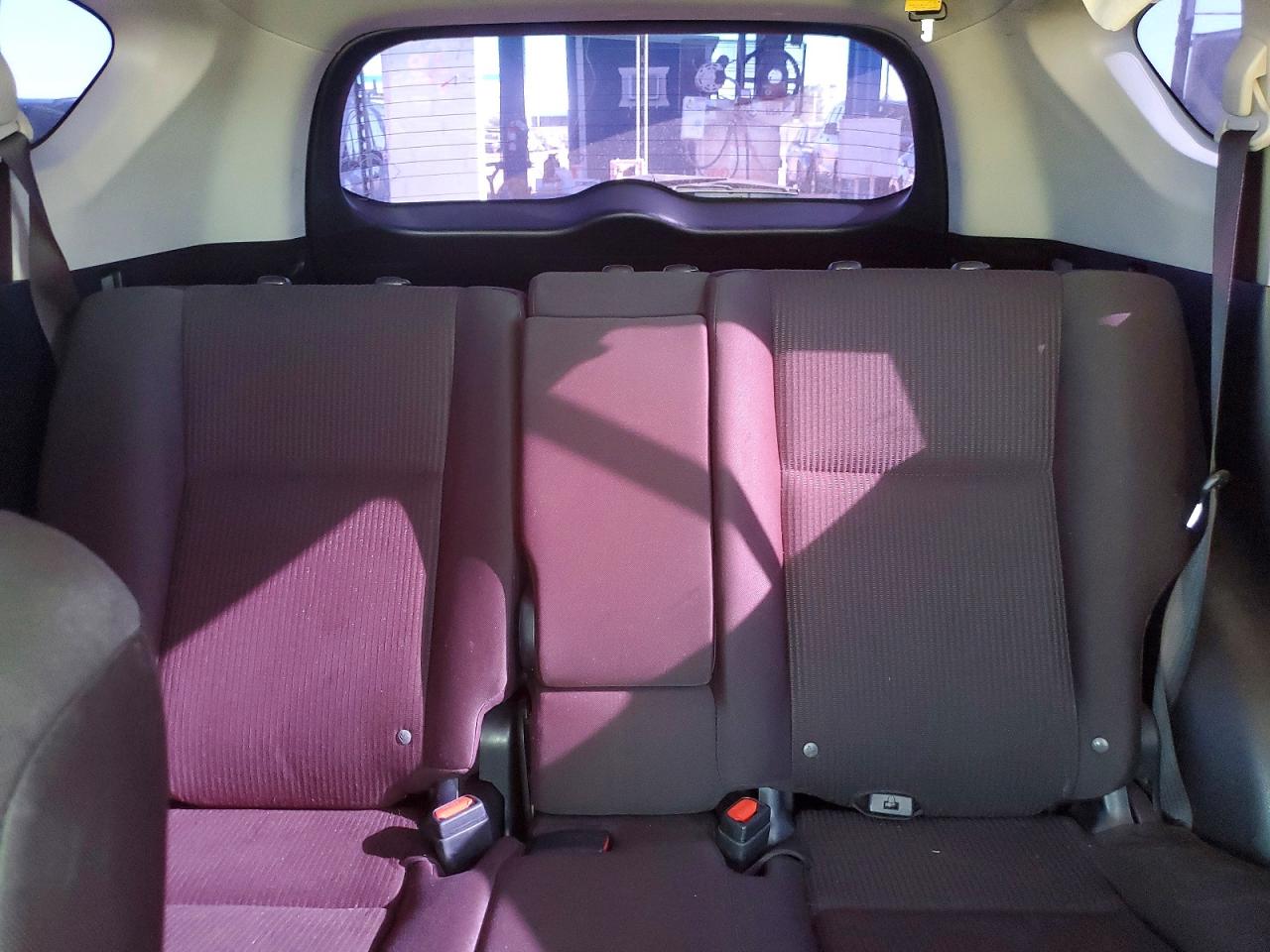 2016 TOYOTA RAV4 LE photo 10
