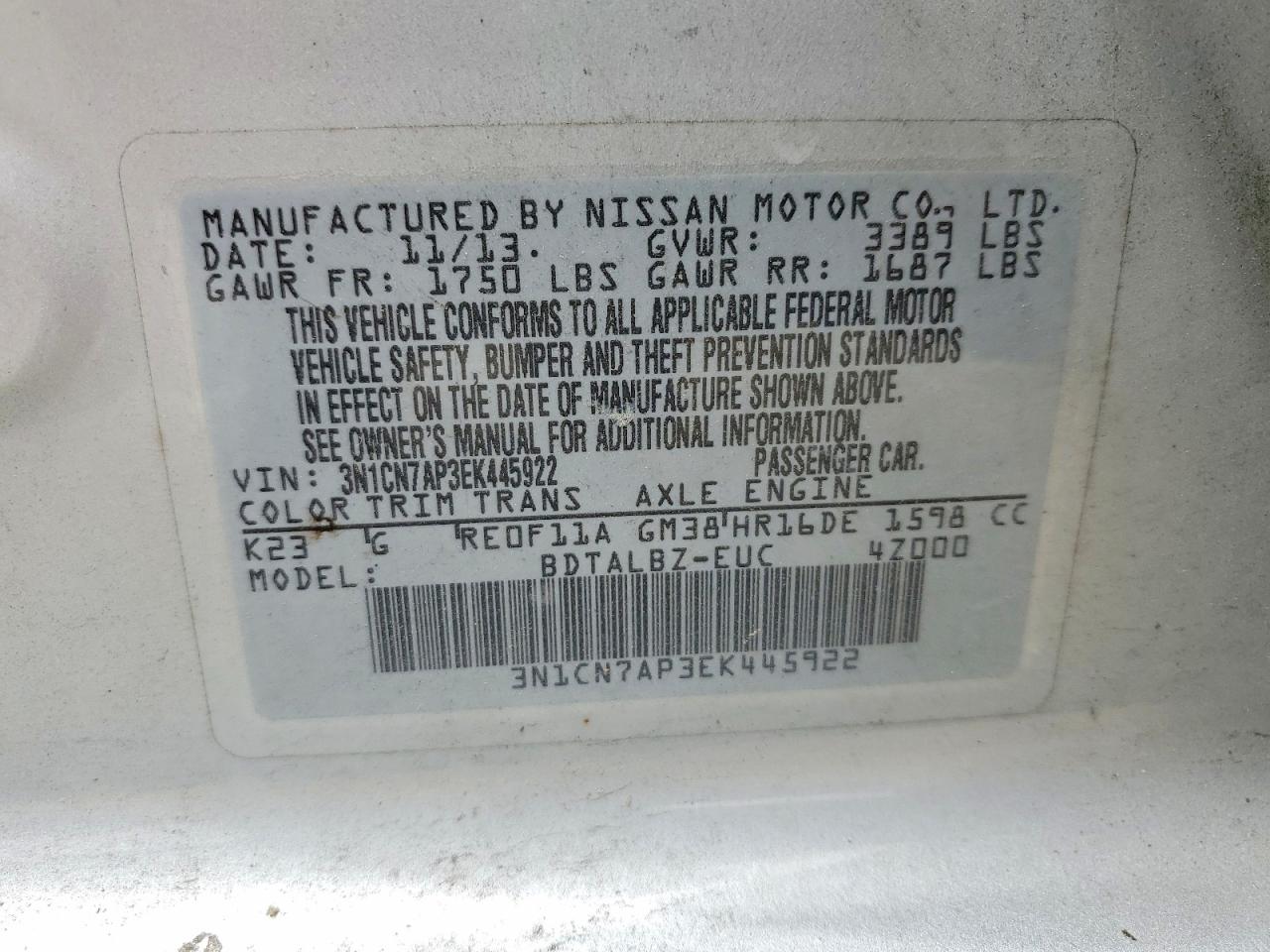 2014 NISSAN VERSA 1.6 SV photo 12