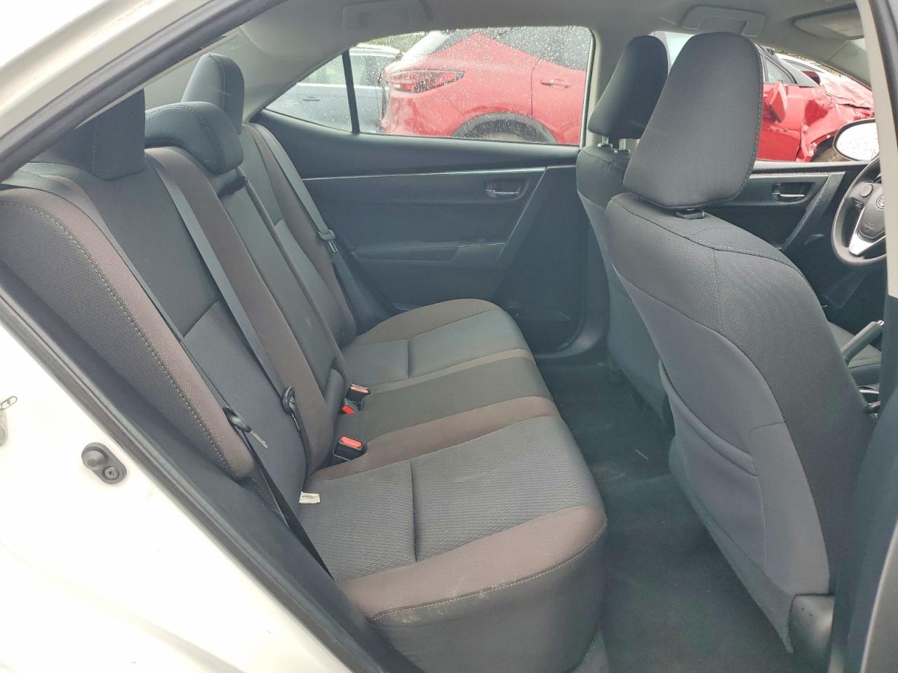 2019 TOYOTA COROLLA LE photo 10