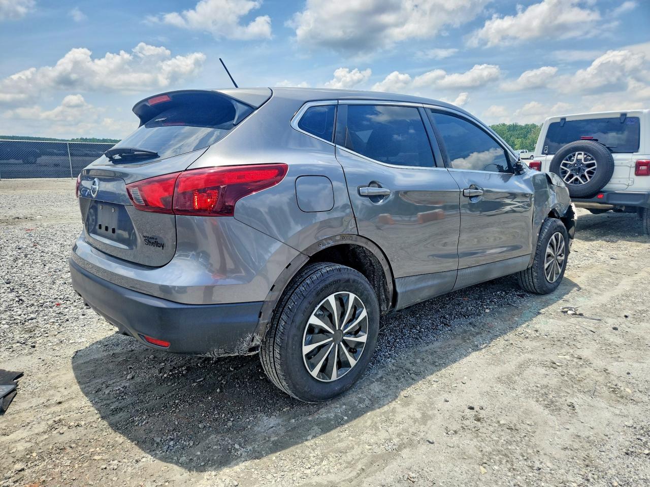 2019 NISSAN ROGUE SPORT S photo 7