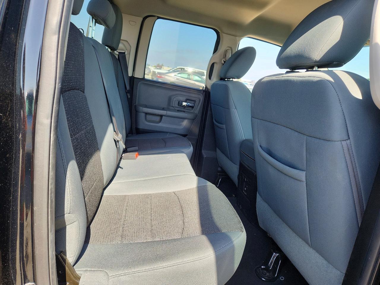 2013 RAM 1500 SLT photo 10