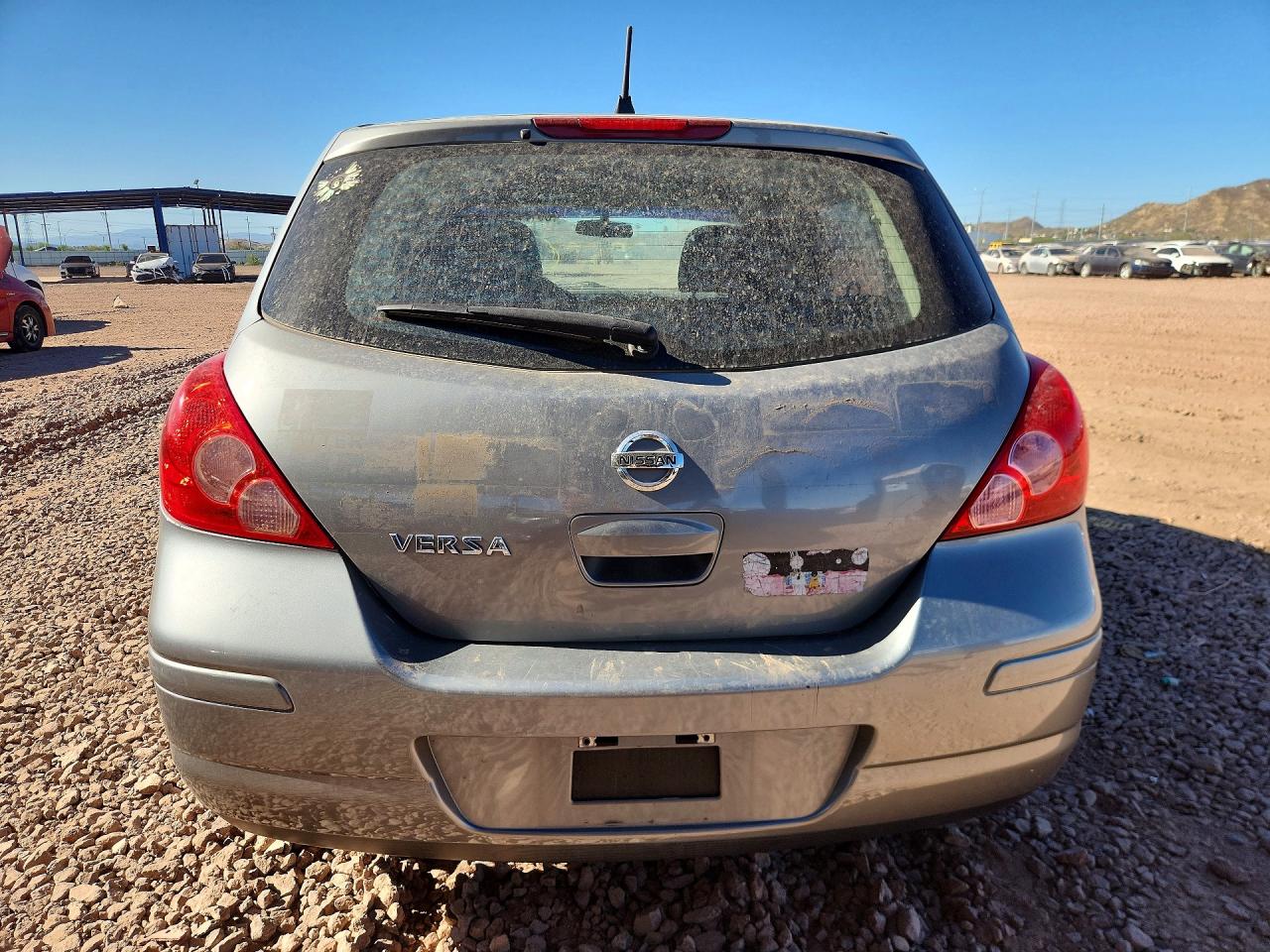 2011 NISSAN VERSA 1.8 S photo 16