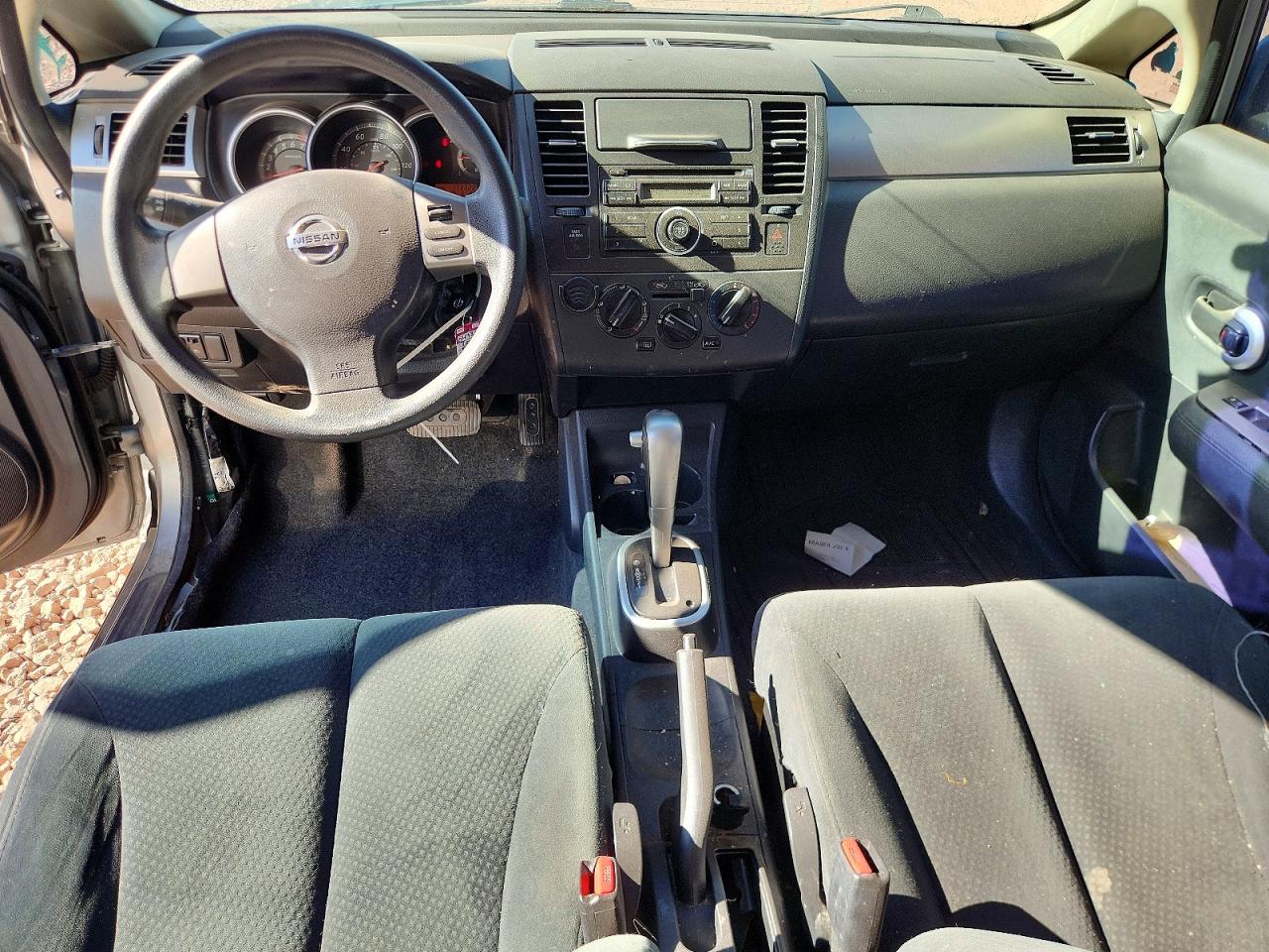 2011 NISSAN VERSA 1.8 S photo 22