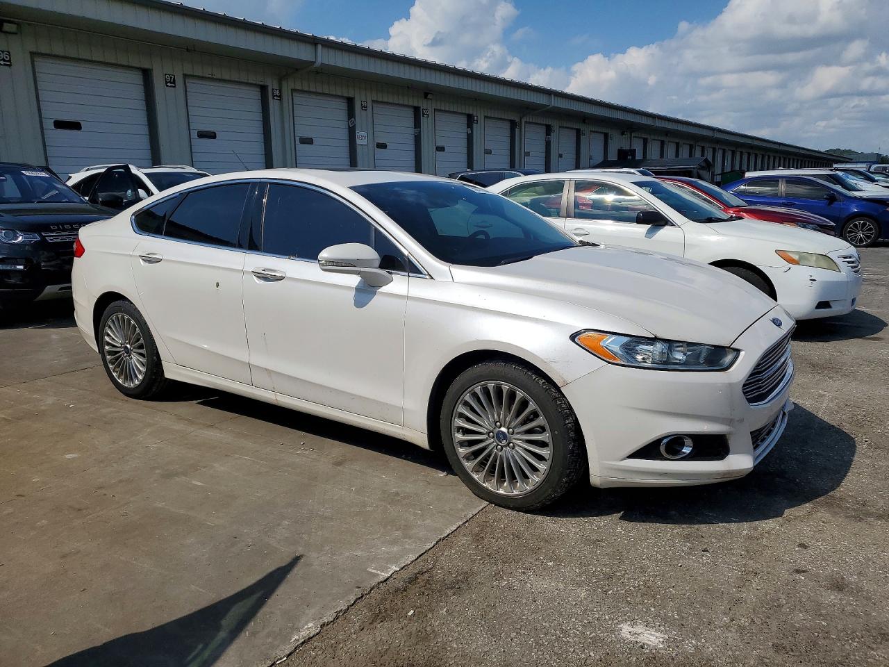 2016 FORD FUSION photo 7