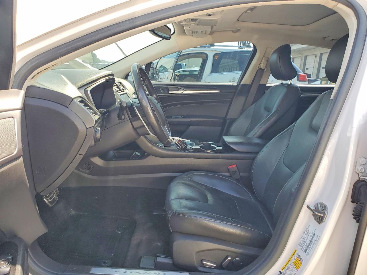 2016 FORD FUSION photo 13