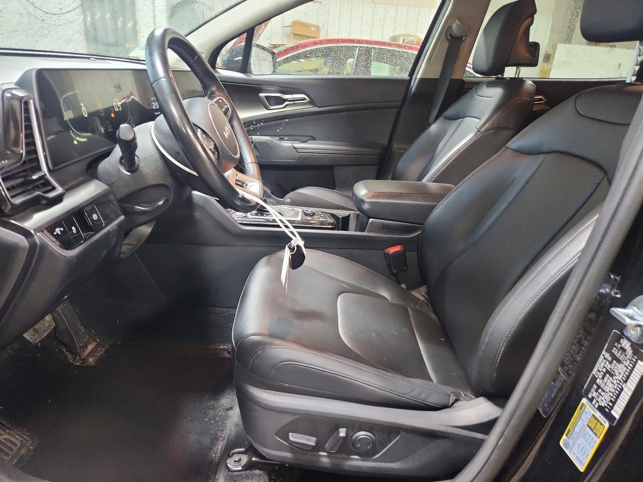 2023 KIA SPORTAGE EX photo 19