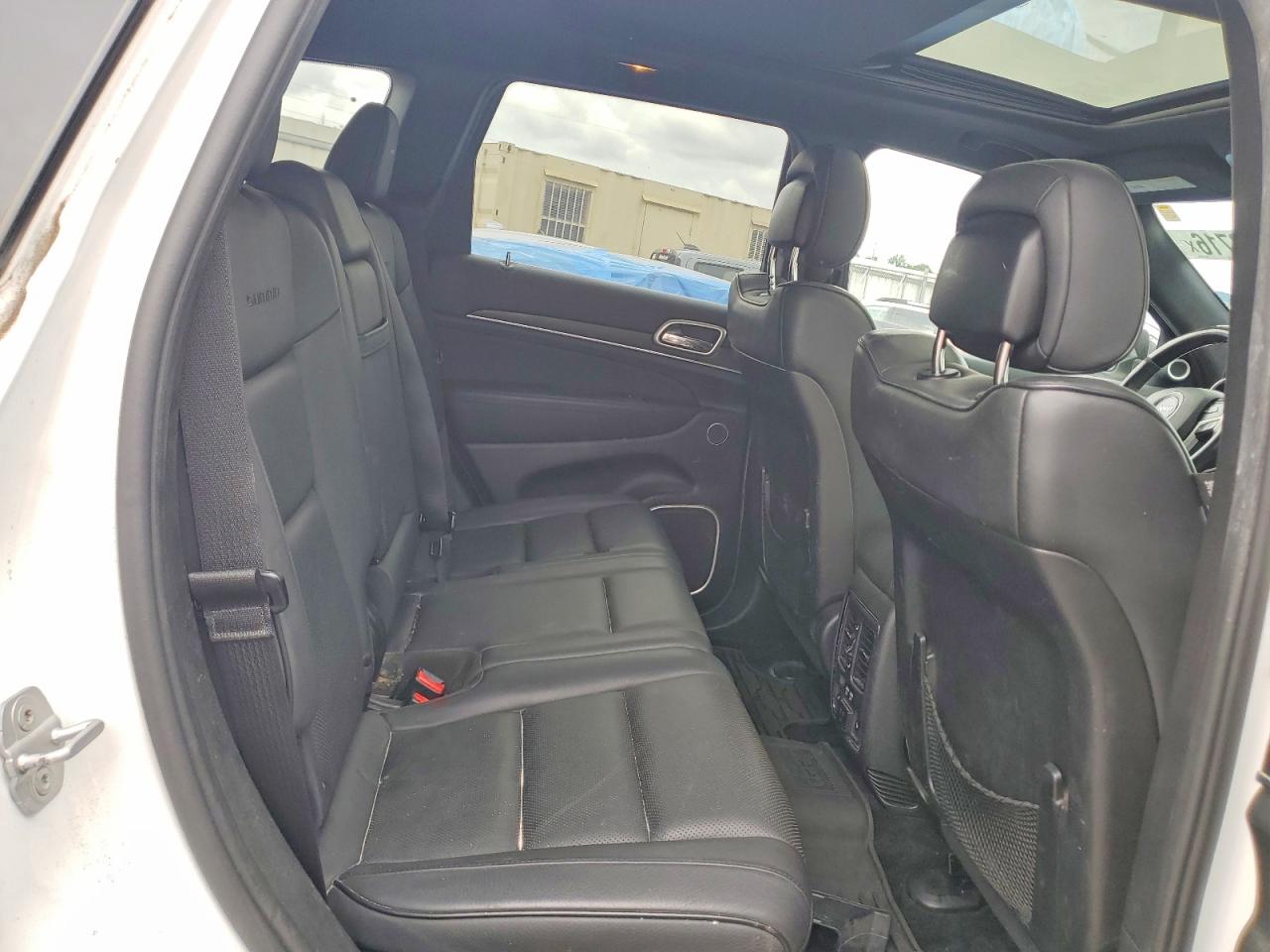 2014 JEEP GRAND CHEROKEE SUMMIT photo 31