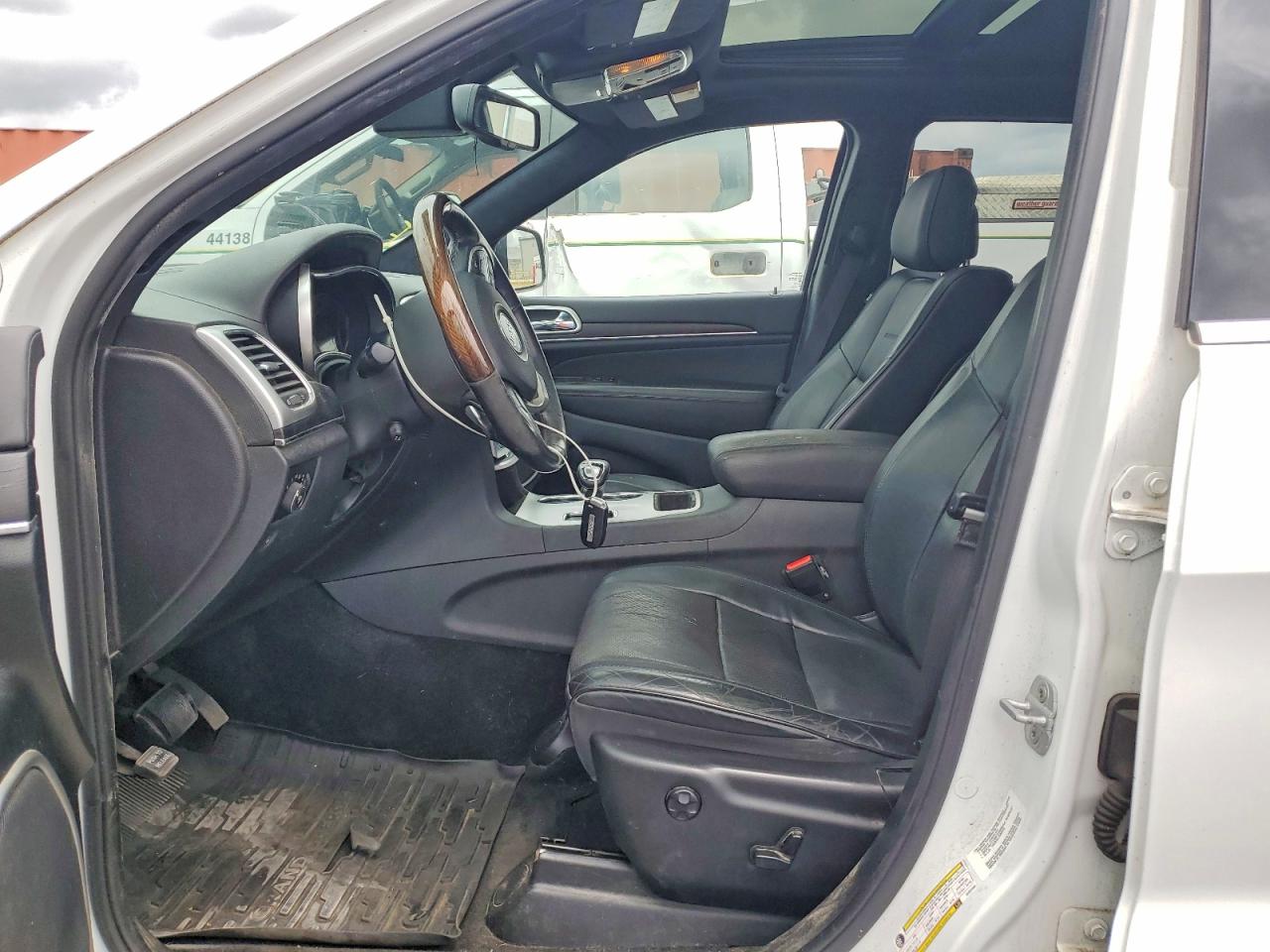 2014 JEEP GRAND CHEROKEE SUMMIT photo 19