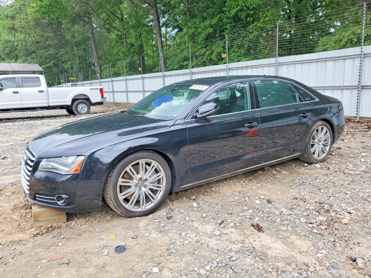 2011 AUDI A8