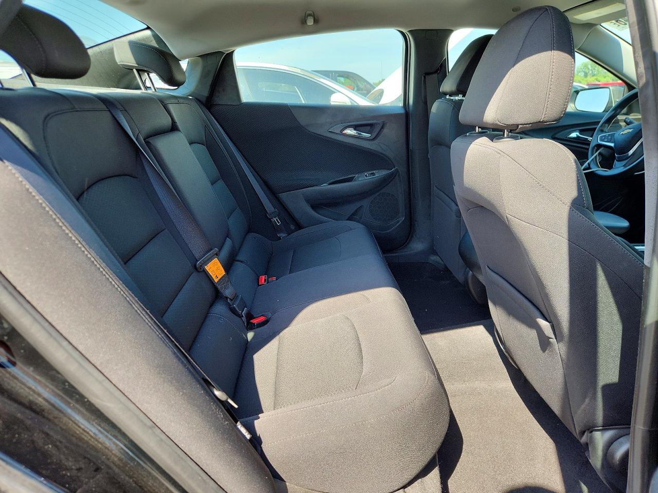 2017 CHEVROLET MALIBU LS photo 19
