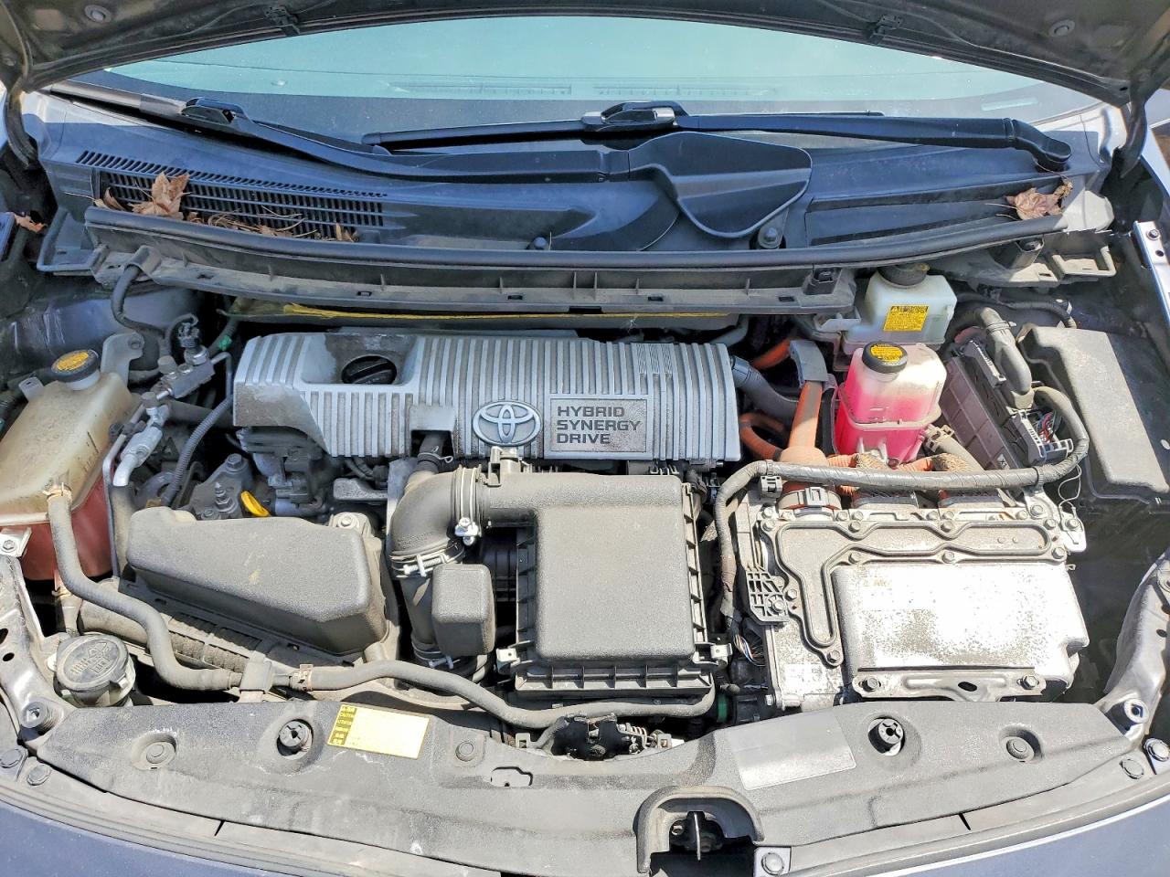 2012 TOYOTA PRIUS TWO photo 21