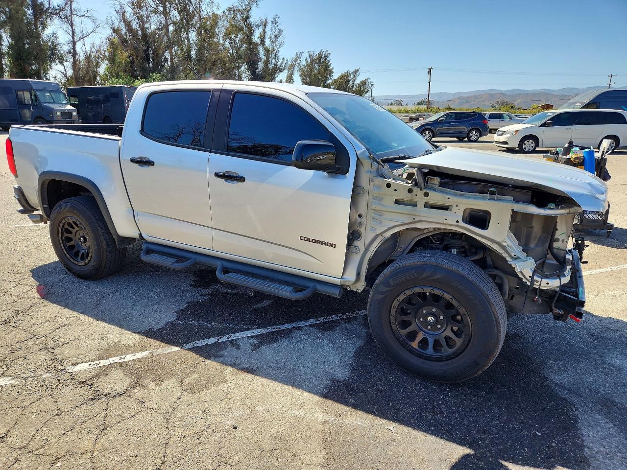 2019 CHEVROLET COLORADO LT photo 7