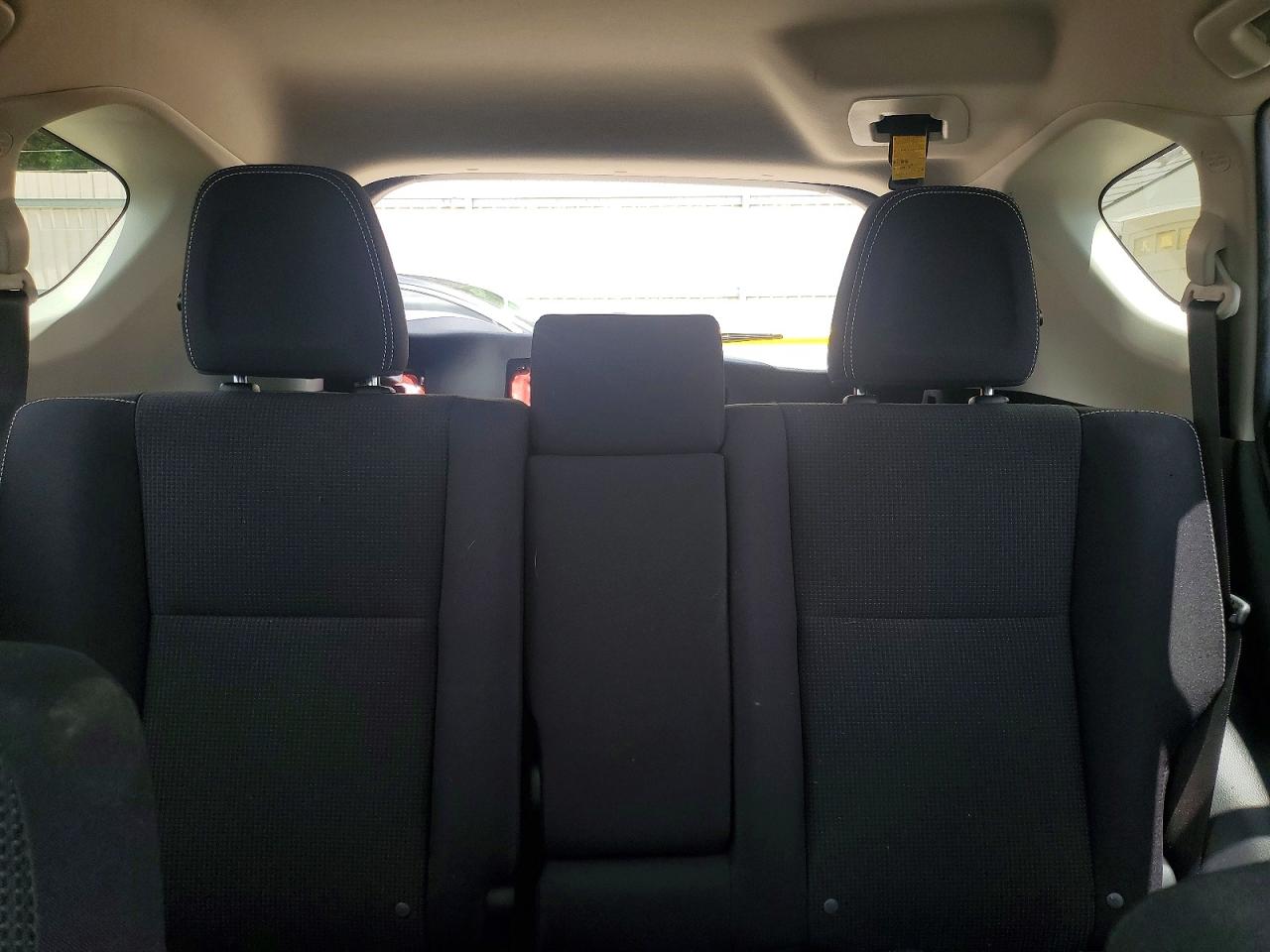2018 TOYOTA RAV4 XLE photo 19