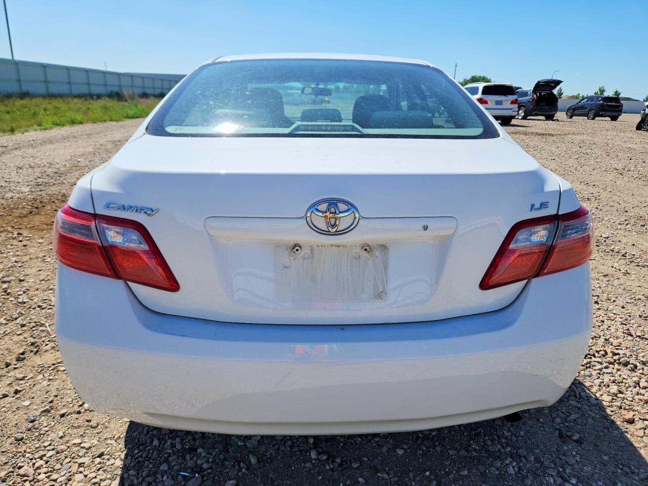 2009 TOYOTA CAMRY LE photo 6