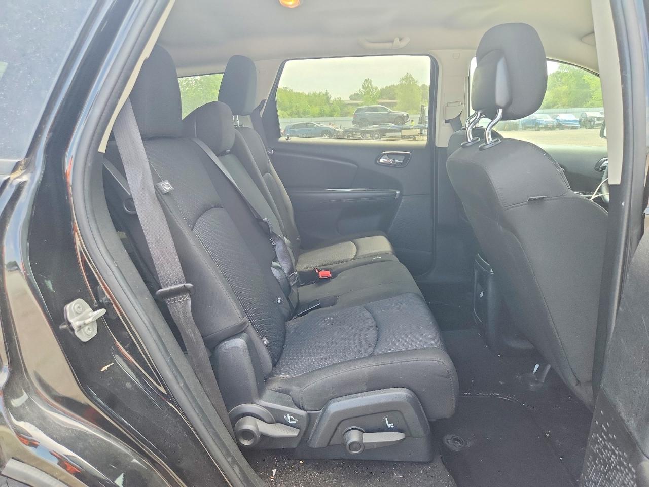 2018 DODGE JOURNEY SE photo 21