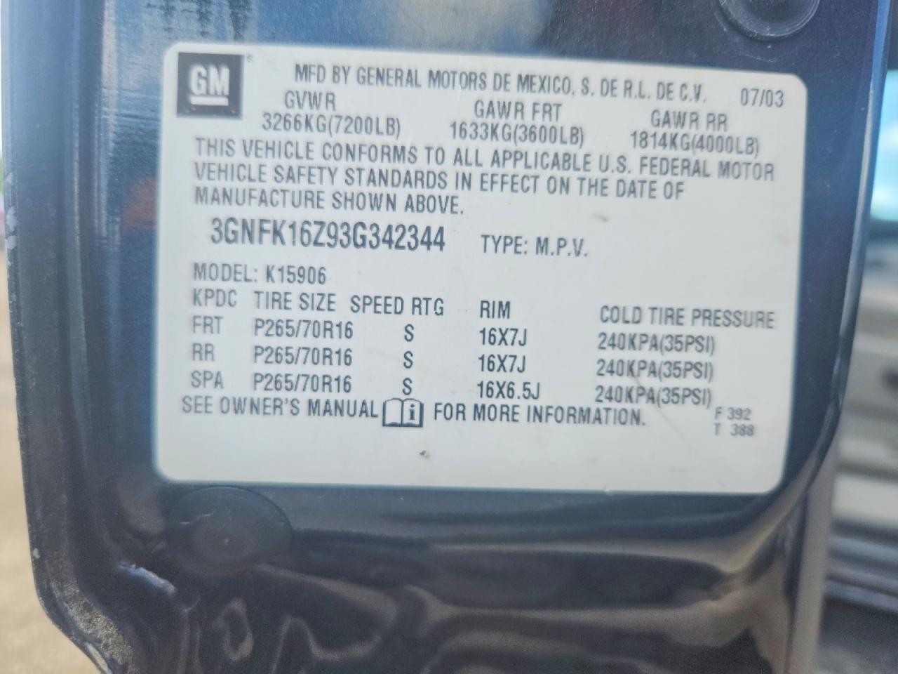 2003 CHEVROLET SUBURBAN K1500 photo 27