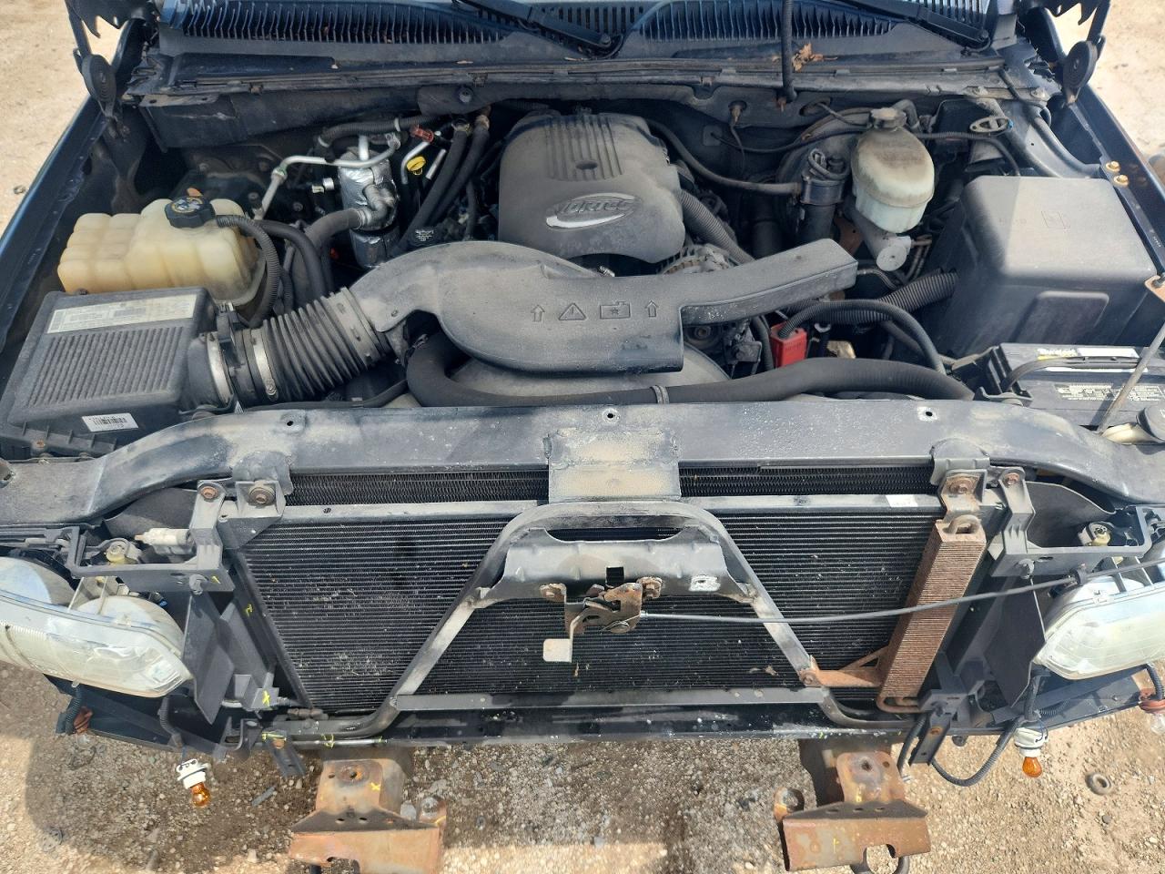 2003 CHEVROLET SUBURBAN K1500 photo 23