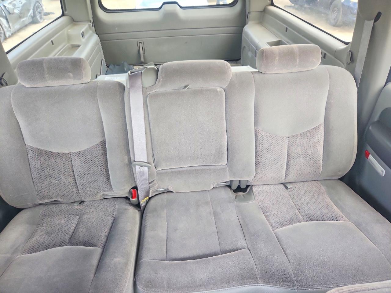 2003 CHEVROLET SUBURBAN K1500 photo 19