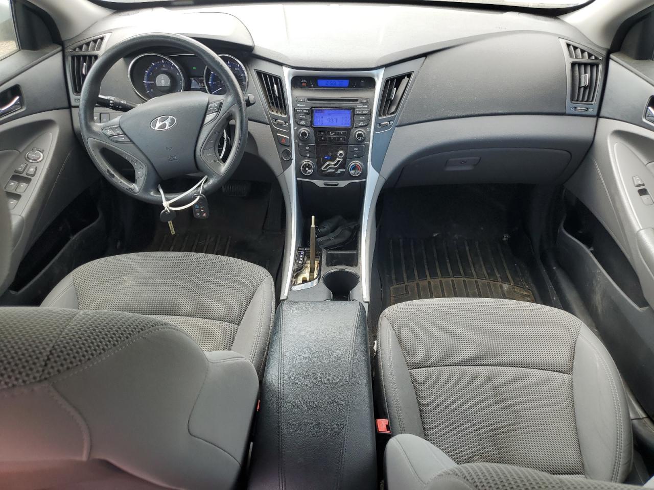 2013 HYUNDAI SONATA GLS photo 15