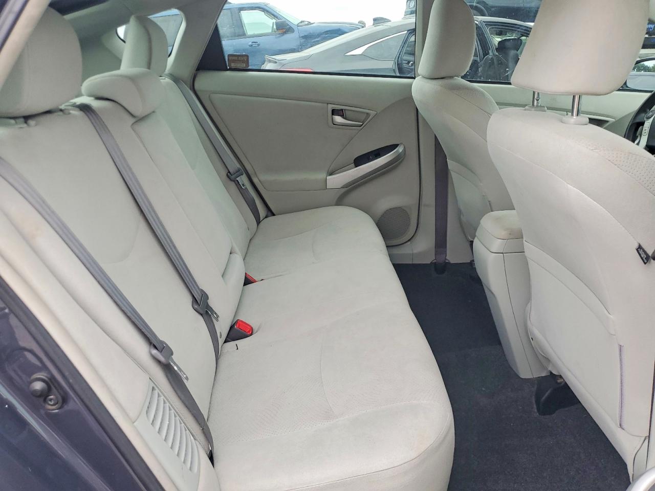 2012 TOYOTA PRIUS TWO photo 19
