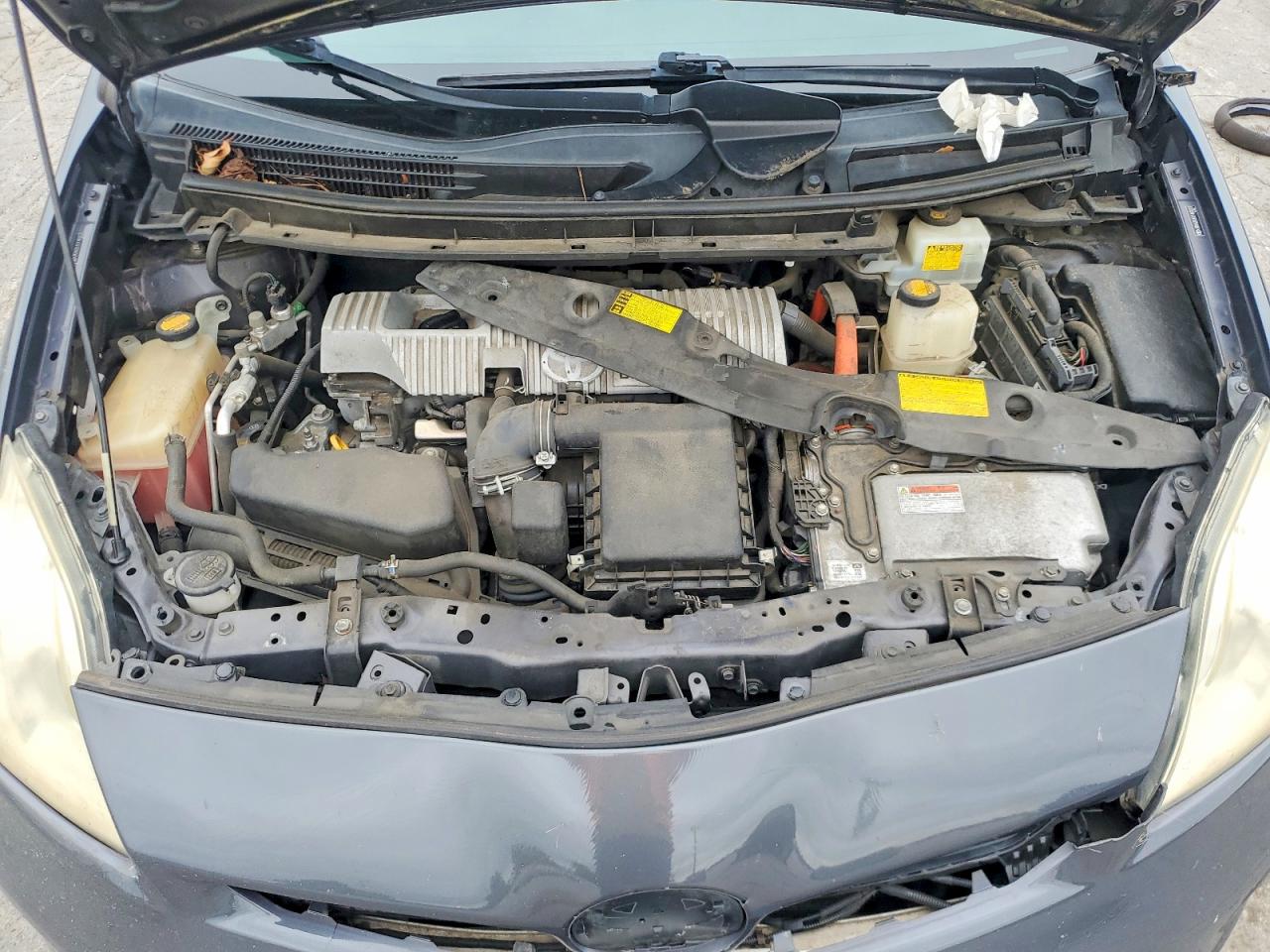 2012 TOYOTA PRIUS TWO photo 21
