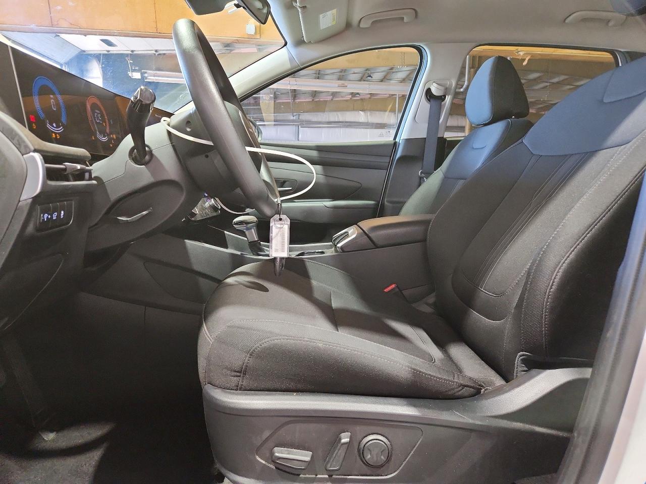2025 HYUNDAI TUCSON SEL photo 13