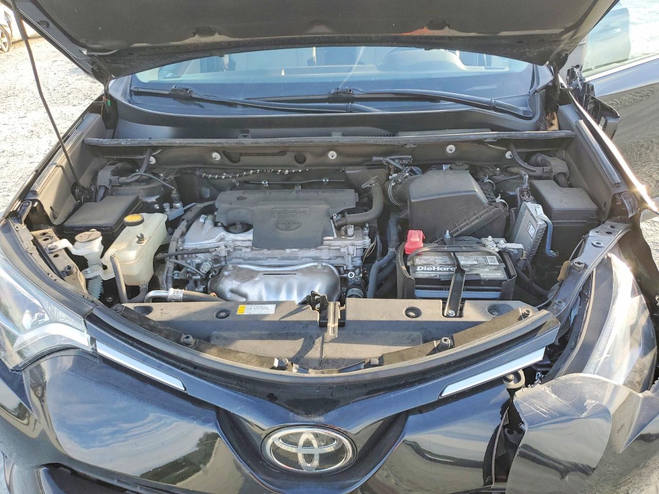 2017 TOYOTA RAV4 XLE photo 23