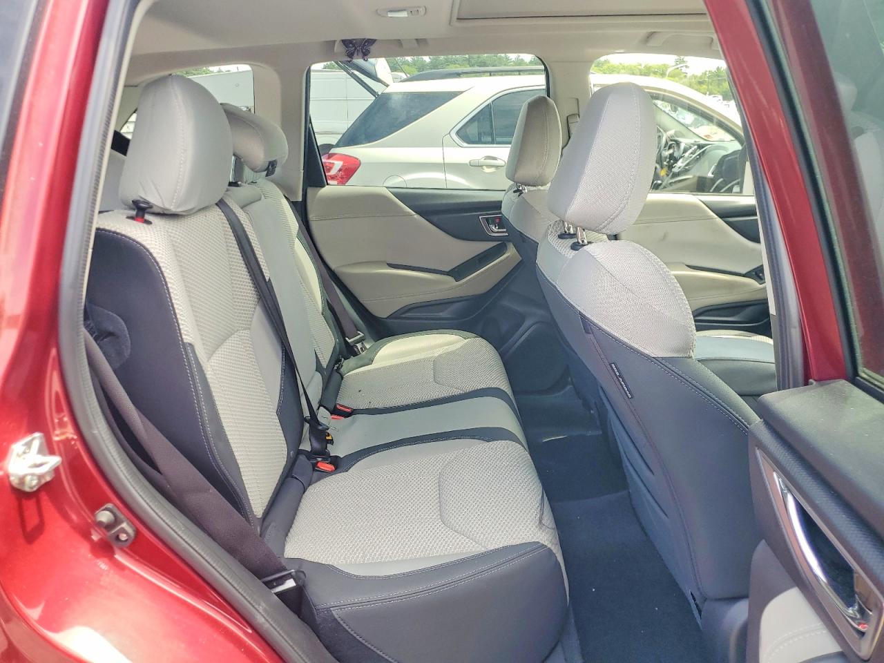 2022 SUBARU FORESTER PREMIUM photo 21