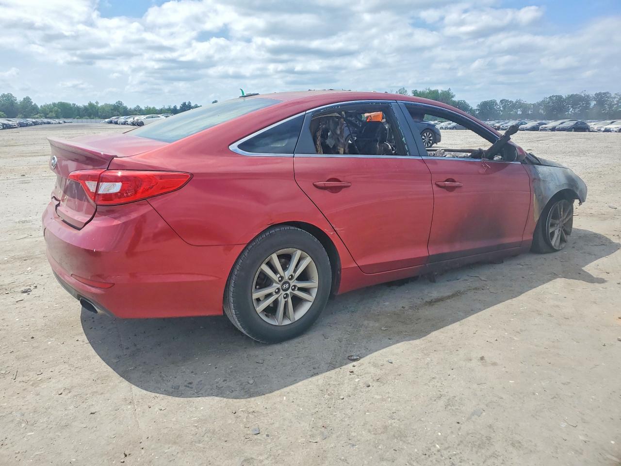 2016 HYUNDAI SONATA SE photo 5