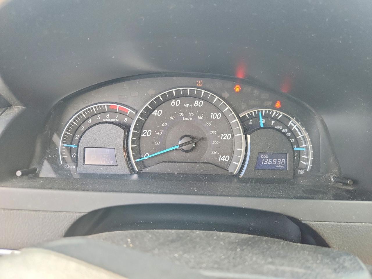 2014 TOYOTA CAMRY XLE V6 photo 25