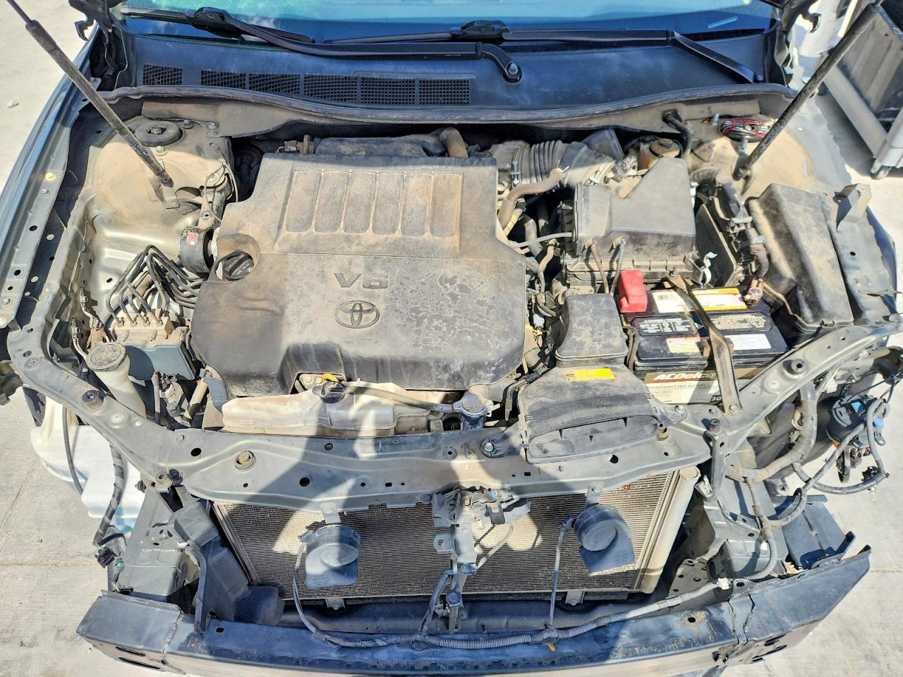 2014 TOYOTA CAMRY XLE V6 photo 31
