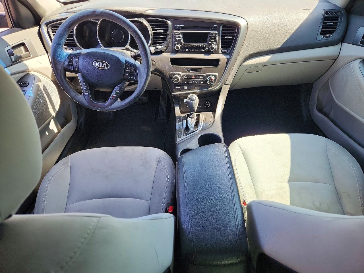 2013 KIA OPTIMA LX photo 15