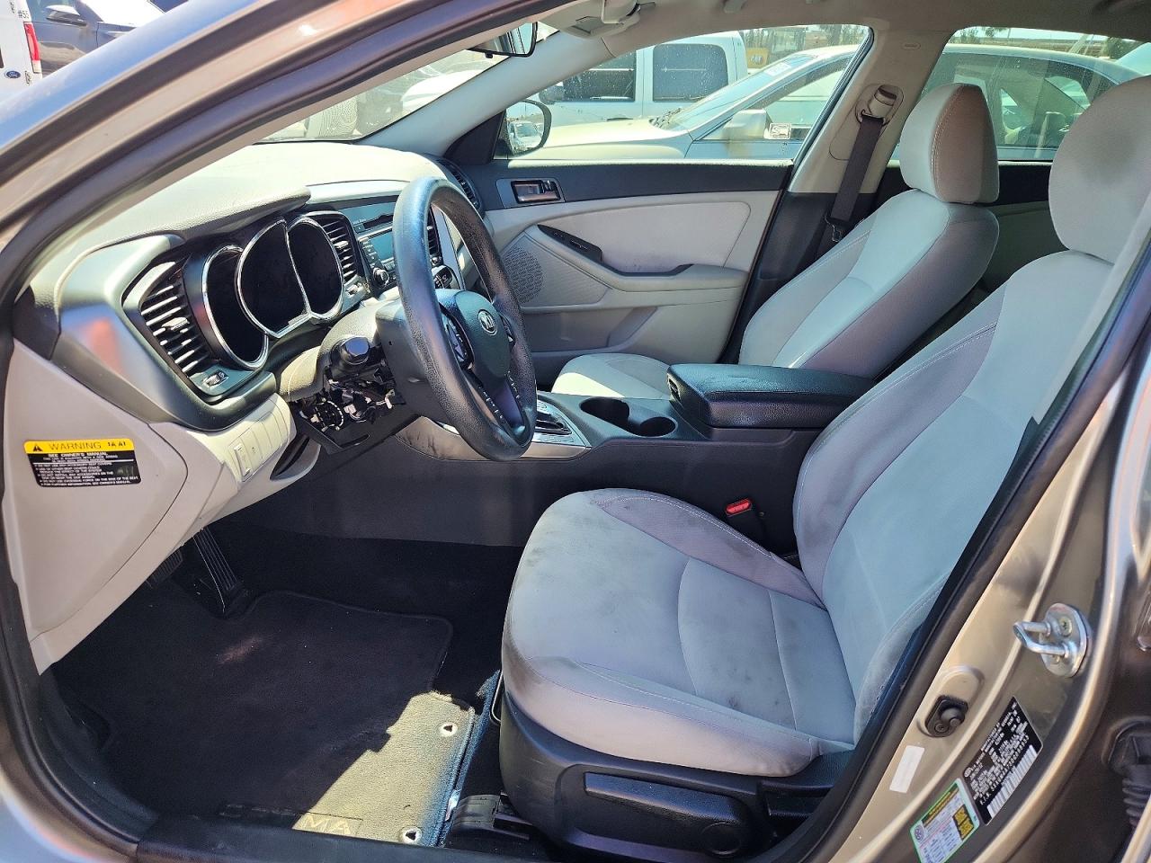 2013 KIA OPTIMA LX photo 13
