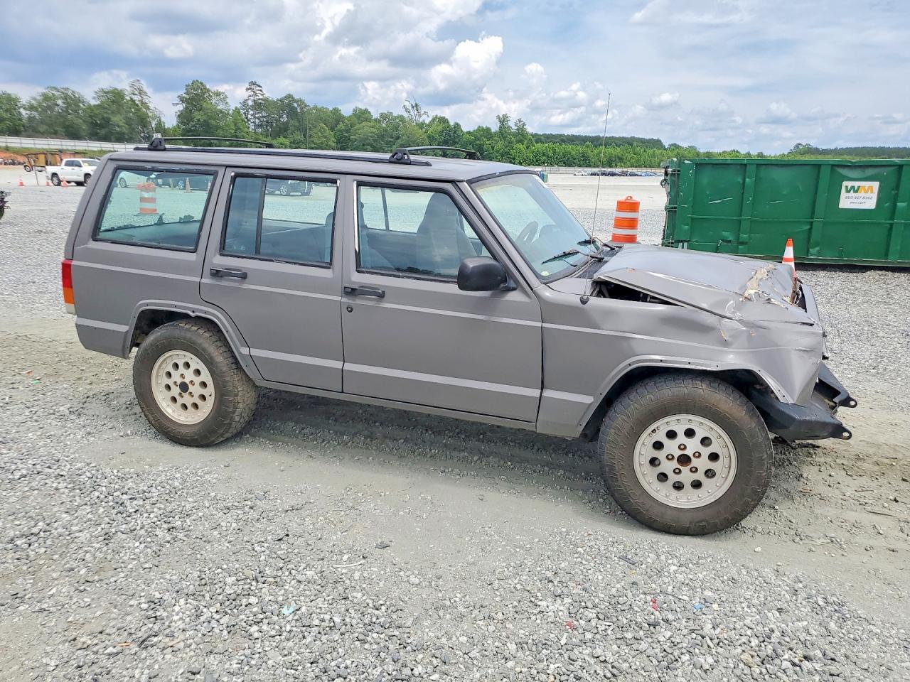 1997 JEEP CHEROKEE SE photo 10