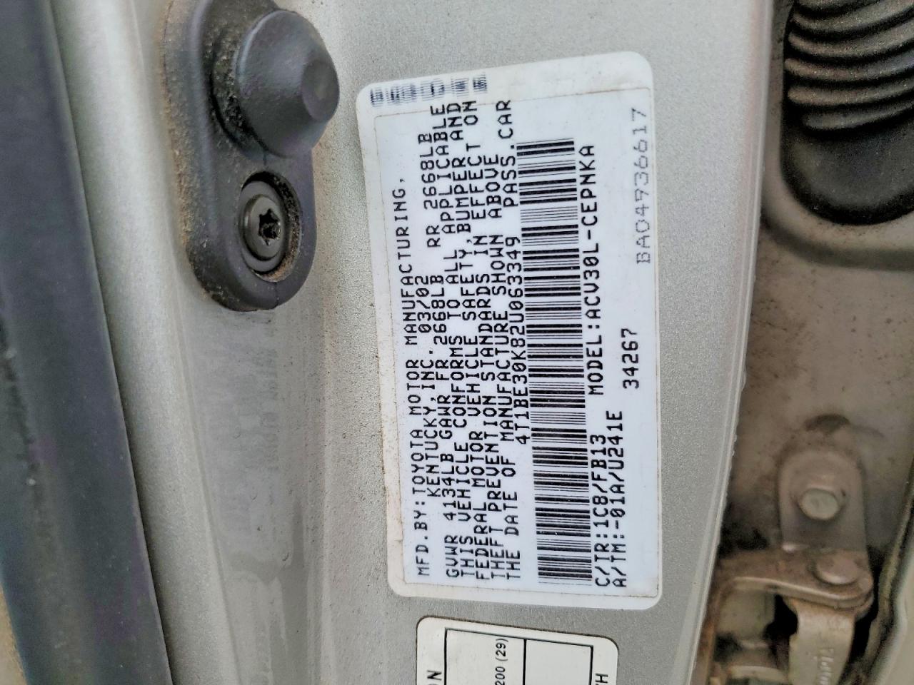 2002 TOYOTA CAMRY LE photo 34