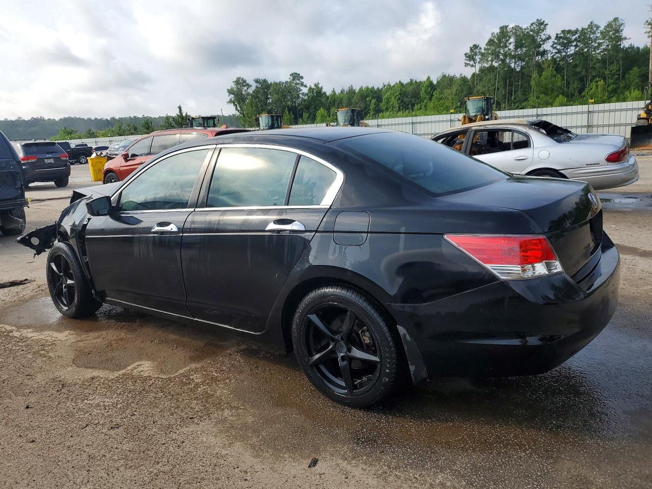 2010 HONDA ACCORD LX photo 4