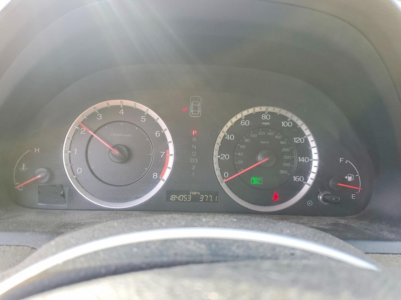 2010 HONDA ACCORD LX photo 25