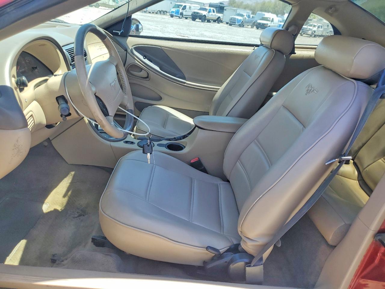 2004 FORD MUSTANG photo 13
