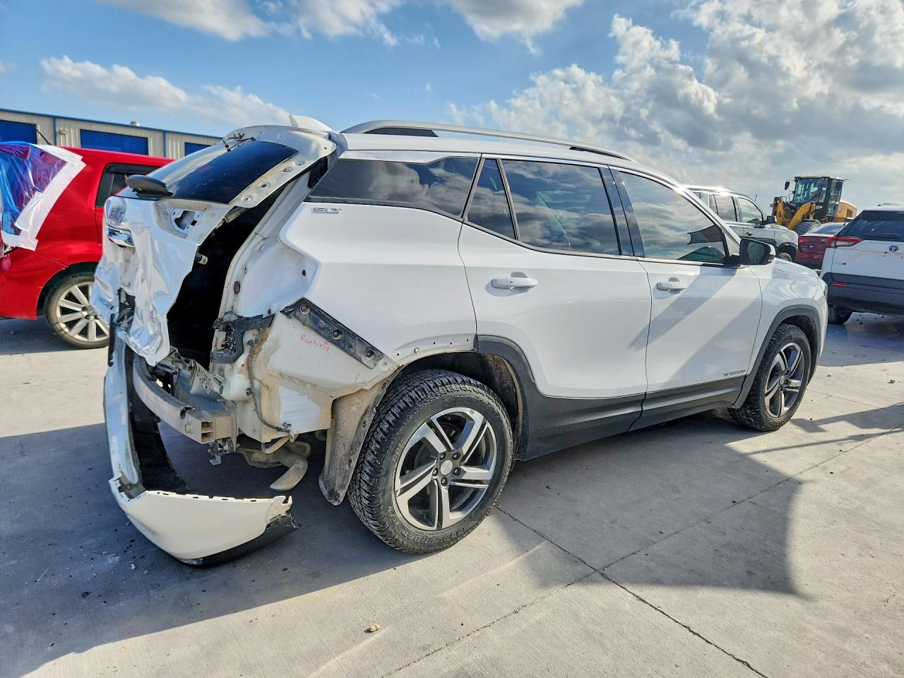2020 GMC TERRAIN SLT photo 5