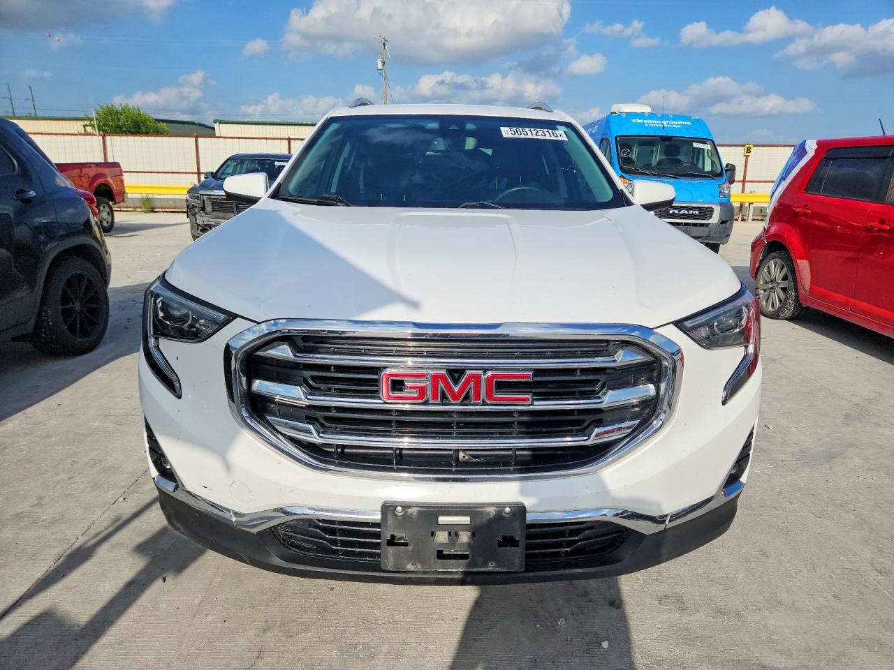 2020 GMC TERRAIN SLT photo 9