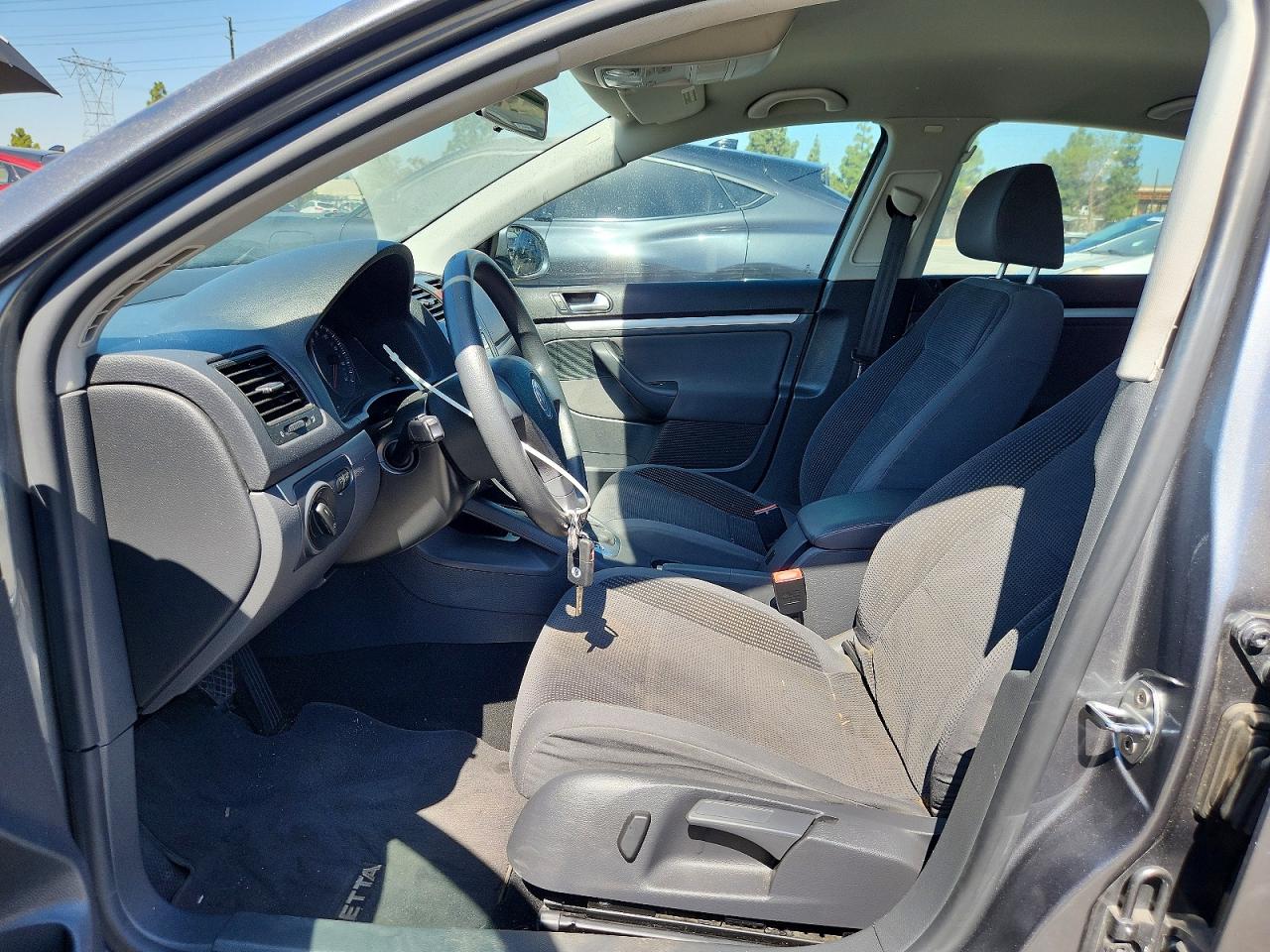 2008 VOLKSWAGEN JETTA S photo 13