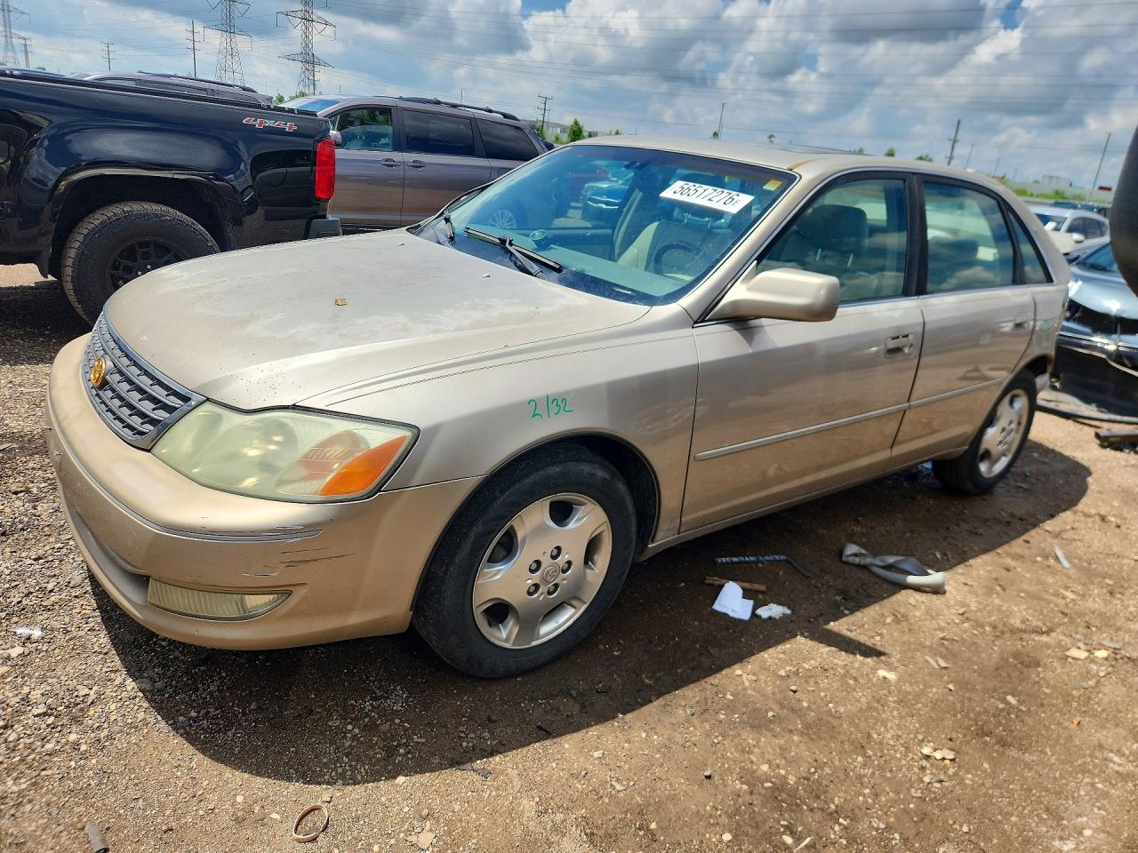 2004 TOYOTA AVALON