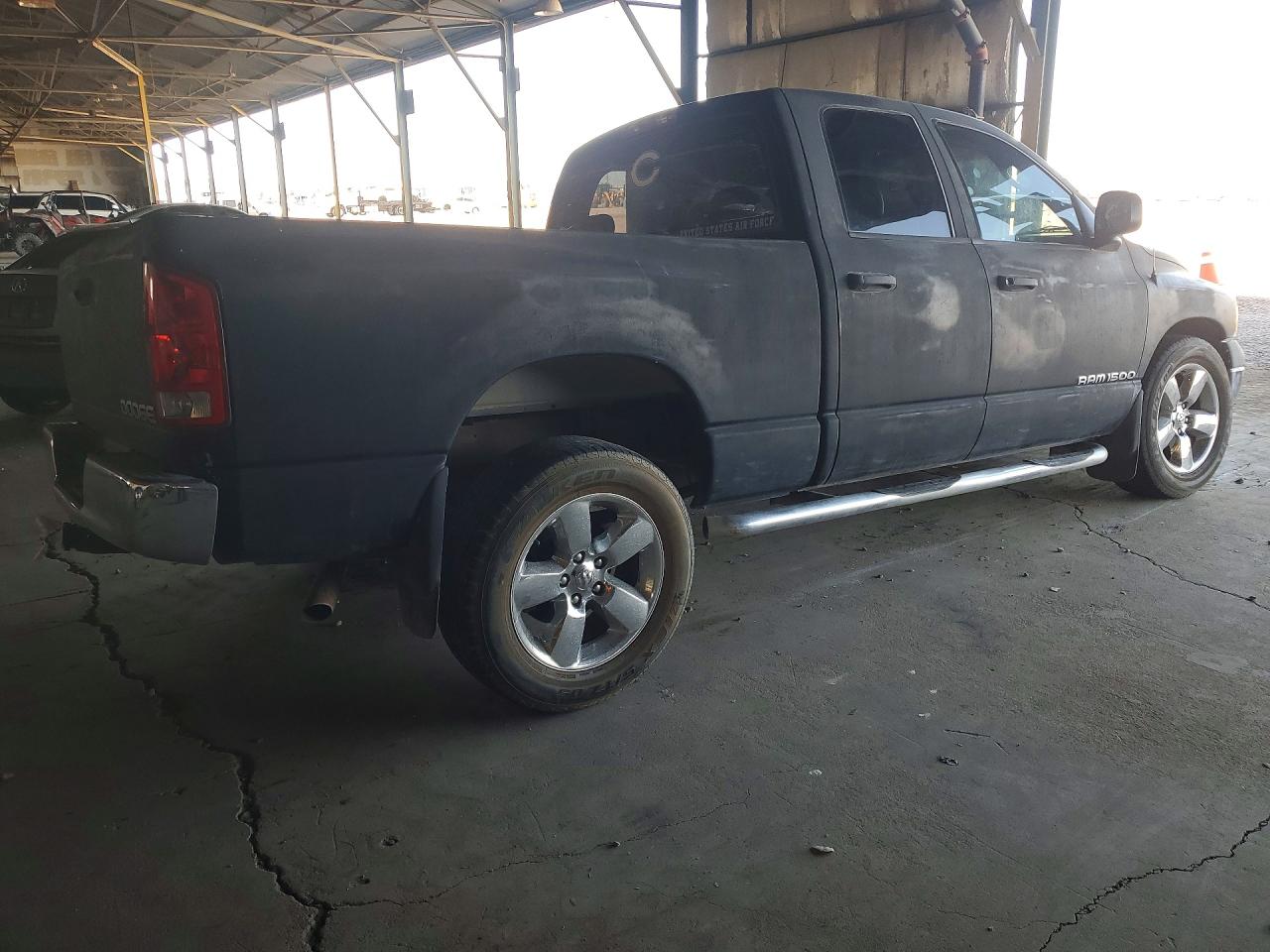 2004 DODGE RAM 1500 ST photo 7
